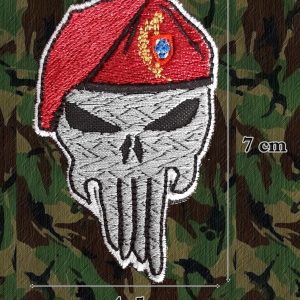 Bordado Punisher com boina comandos