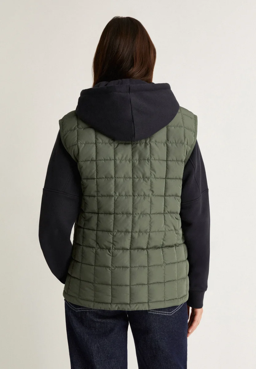 Tidal Puffer Vest Bolso - Image 7